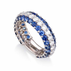 טבעת TANK מזהב עם אבני חן כחולות ויהלומי מעבדה