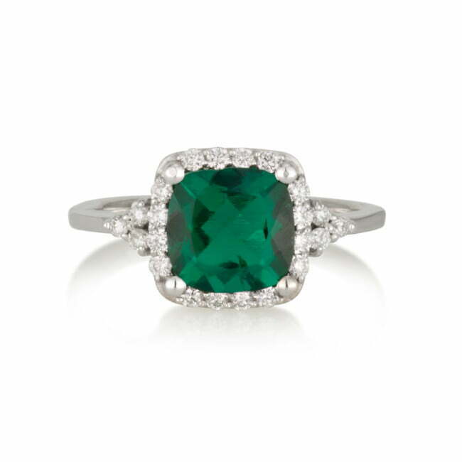 טבעת יהלום עם אבן חן ירוקה