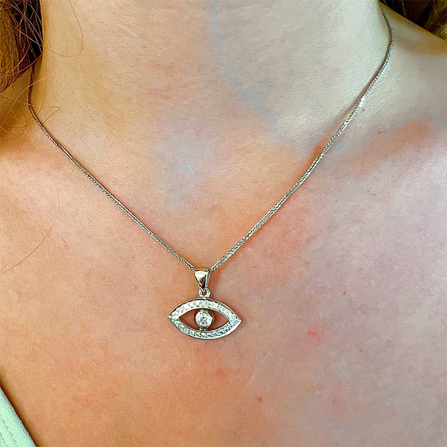 שרשרת זהב עין לאישה