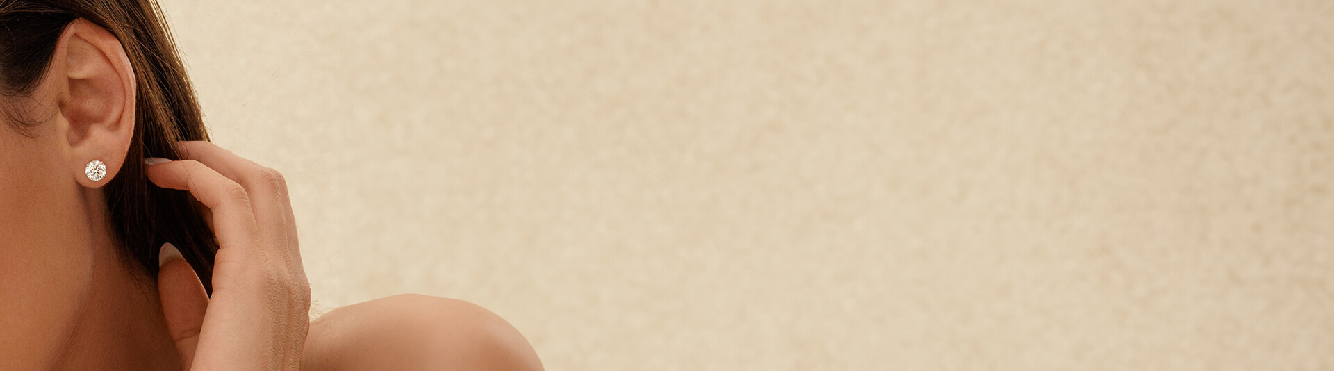 עגילי יהלום צמודים