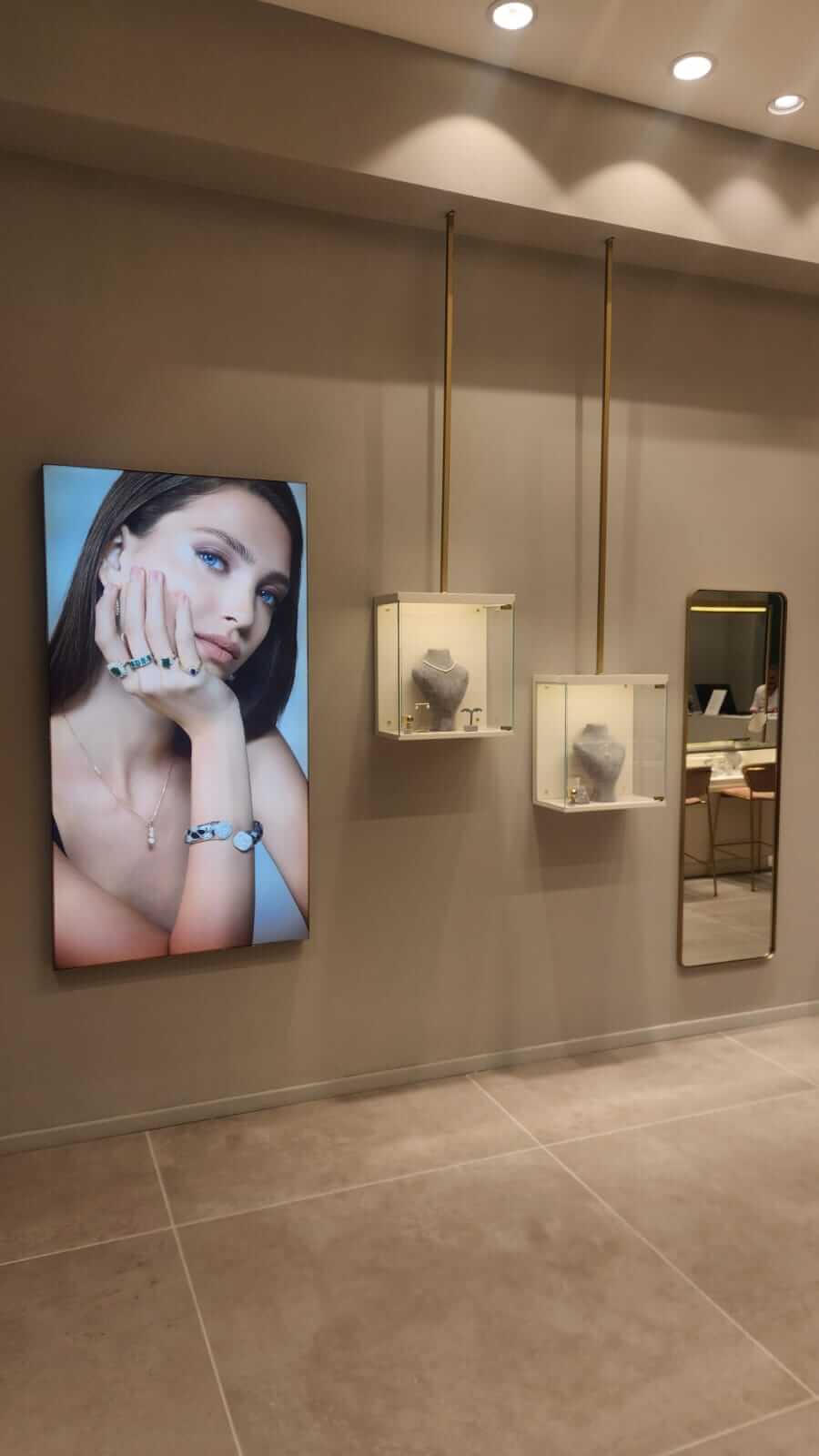 חנות תכשיטים ברעננה בקניון רננים