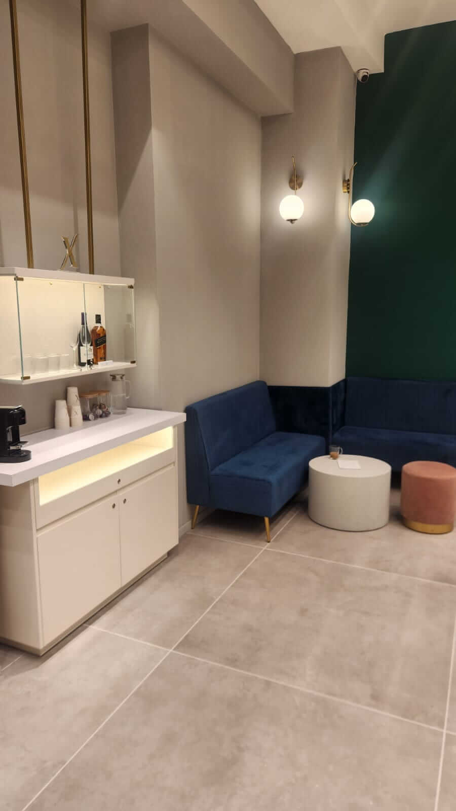 חנות תכשיטים של רשת אקס לאב בקניון רננים ברעננה